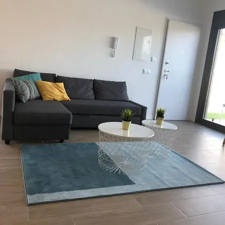 Villa 5-8p-6 Beds-swimming Pool With Jacuzzi